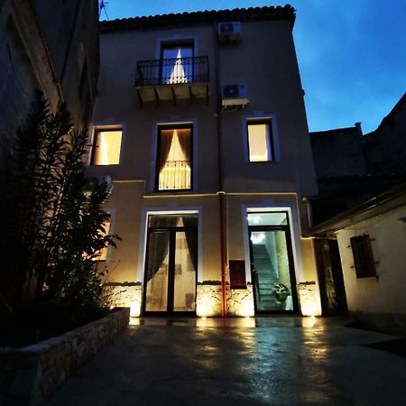 Suite Inn Centro Dimora Storica Enna Zewnętrze zdjęcie